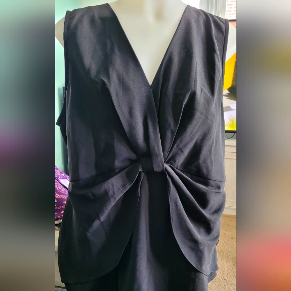 Soft Surroundings Nwt Elegant Black Sleeveless Top